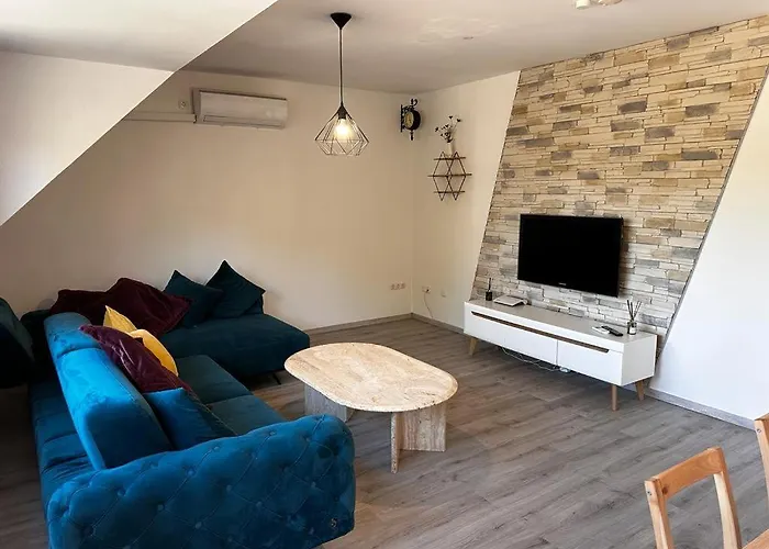 A&V Apartments Wunderschoene Rheinblick Wohnung Zum Entspannen Apt Ela