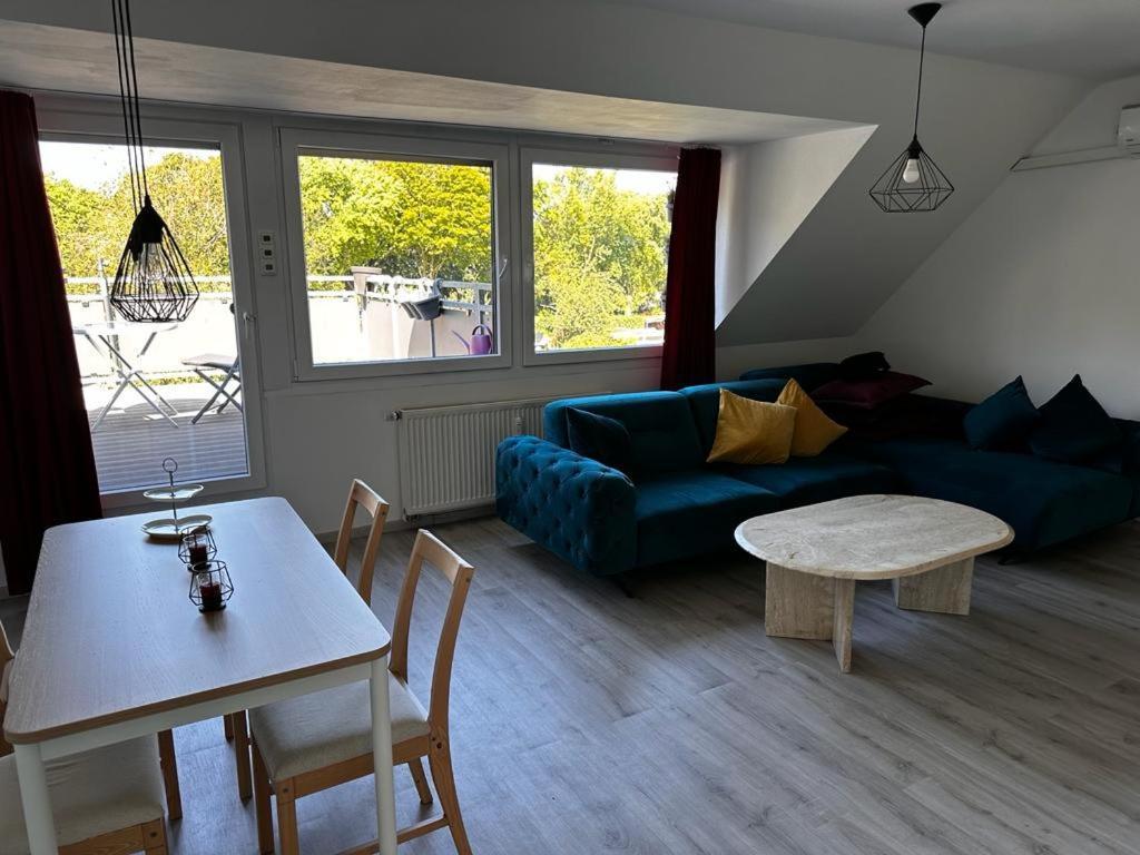 Apartment A&v Wunderschoene Rheinblick Zum Entspannen Ela